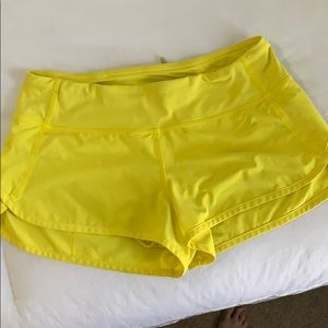 Lululemon speed shorts 4 way stretch size 4